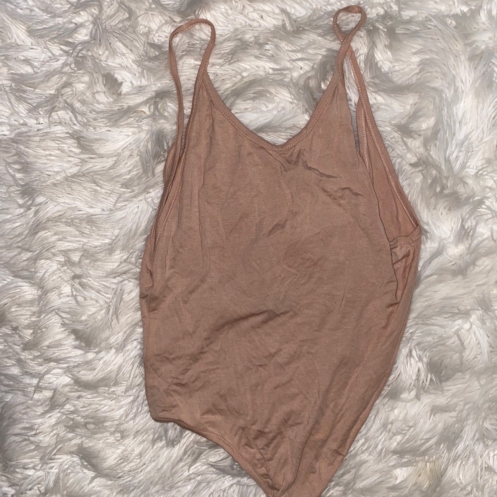 Nude open back wide side bodysuit